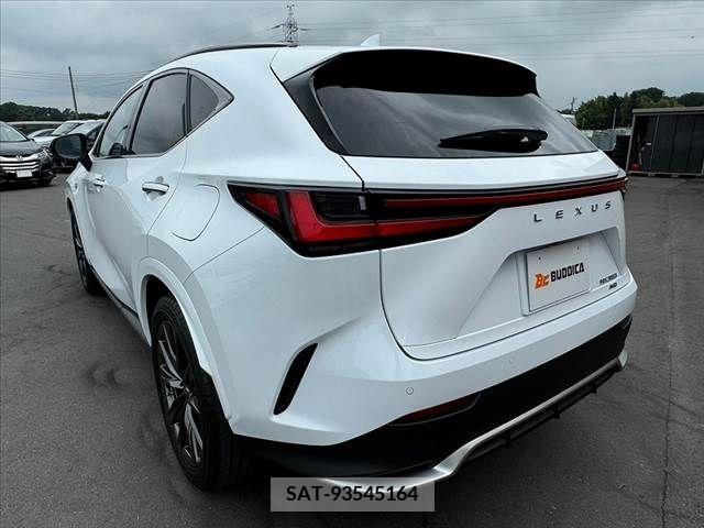 Lexus NX 2022-09 388359-12