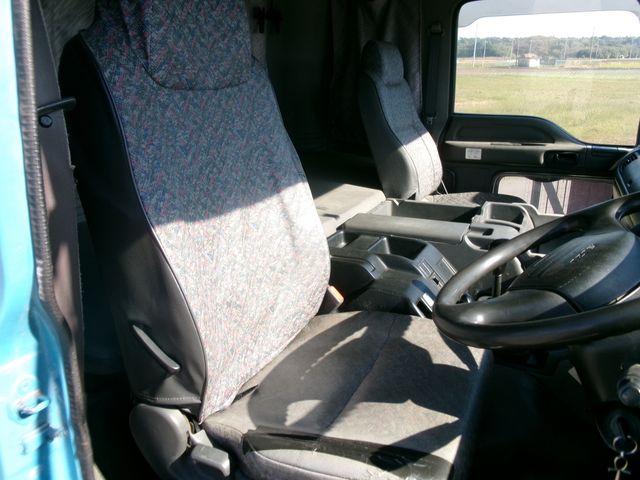 Isuzu GIGA 2001-08 9145-10