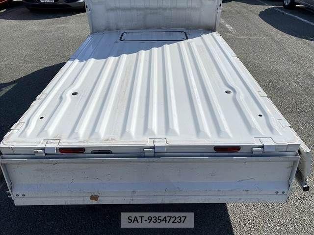 Nissan CLIPPER 2020-05 376553-27