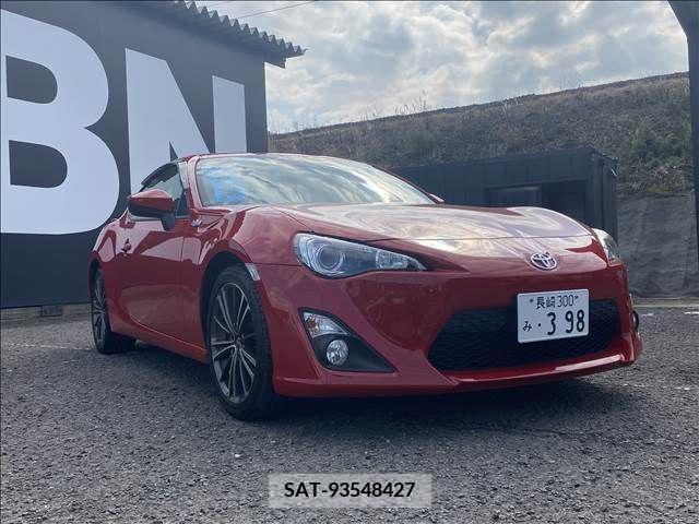 Toyota 86 2013-03 321173-5