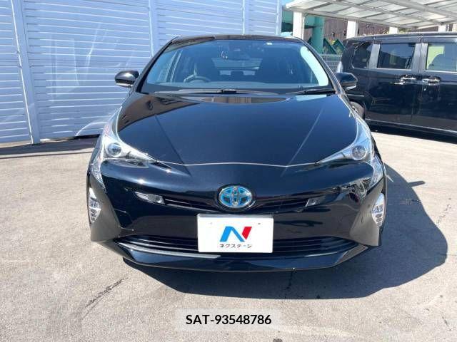 Toyota PRIUS 2018-03 322357-15