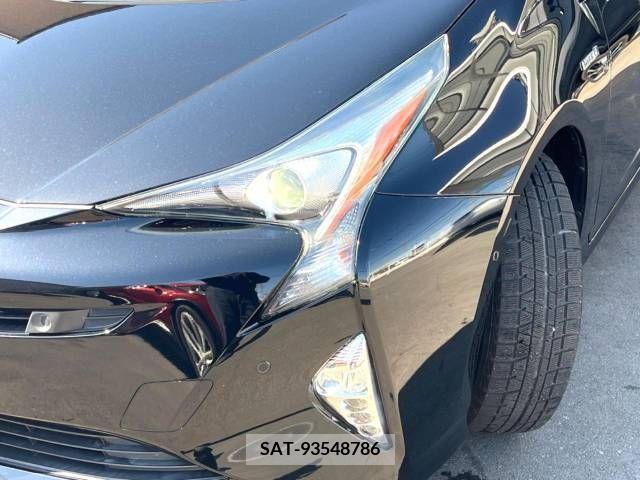 Toyota PRIUS 2018-03 322357-13
