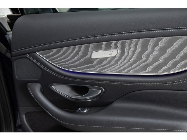 Mercedes Benz CLS-CLASS 2018-10 185977-13