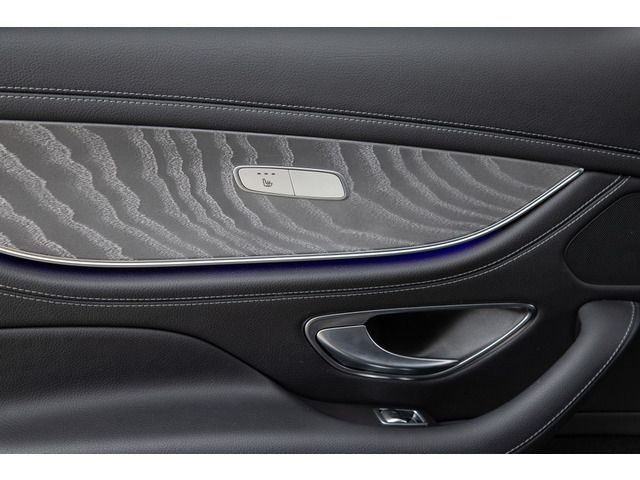 Mercedes Benz CLS-CLASS 2018-10 185977-11