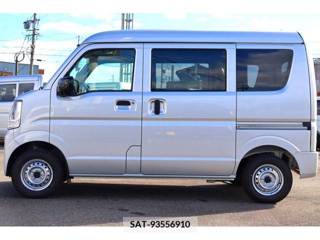 Suzuki EVERY 2023-06 216311-1