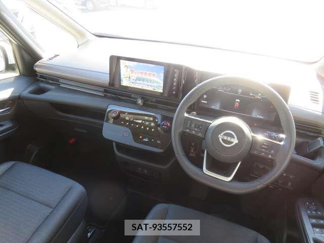 Nissan SERENA 2024-01 367733-3