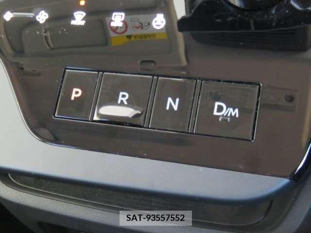 Nissan SERENA 2024-01 367733-12