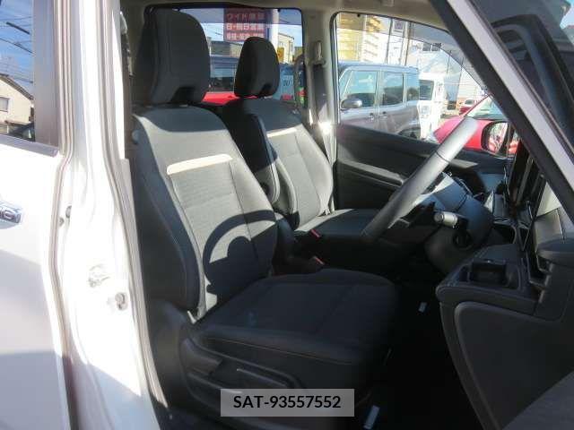 Nissan SERENA 2024-01 367733-17