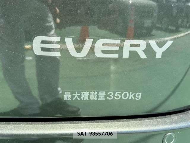 Suzuki EVERY 2023-04 359978-11
