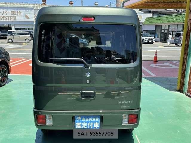 Suzuki EVERY 2023-04 359978-8