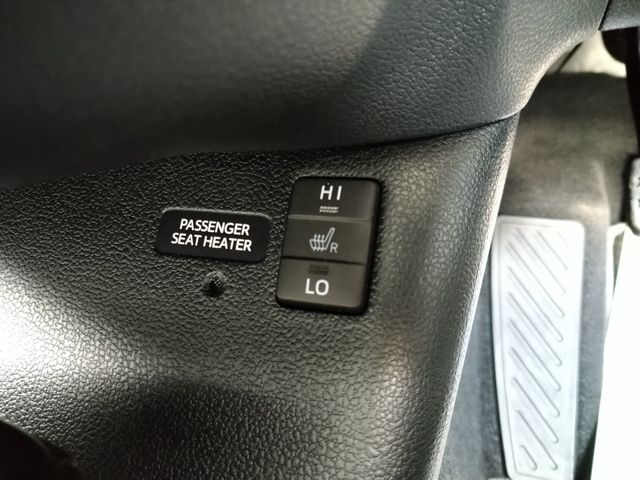 Toyota PRIUS PHV 2018-09 186385-16