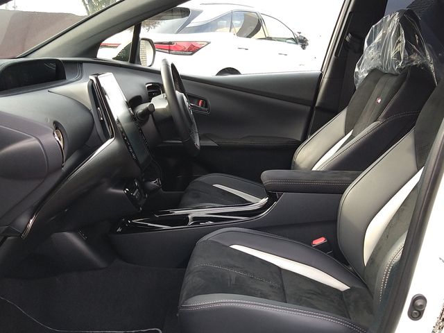 Toyota PRIUS PHV 2018-09 186385-18