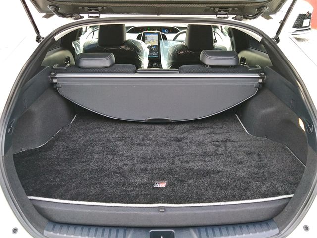 Toyota PRIUS PHV 2018-09 186385-20