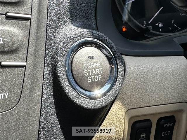 Lexus IS 2007-12 275374-10