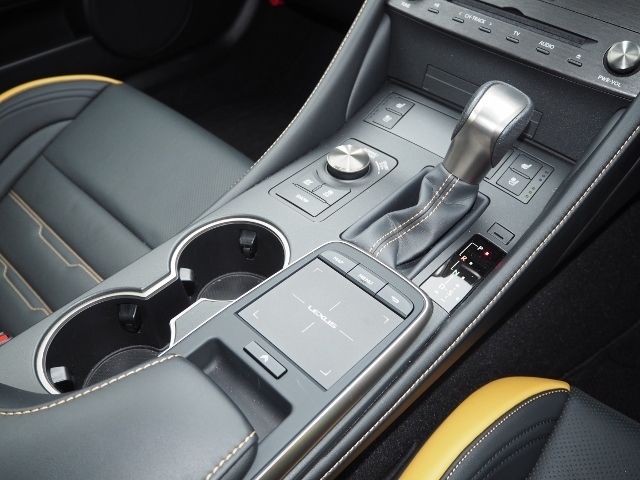Lexus RC 2019-09 7346-21