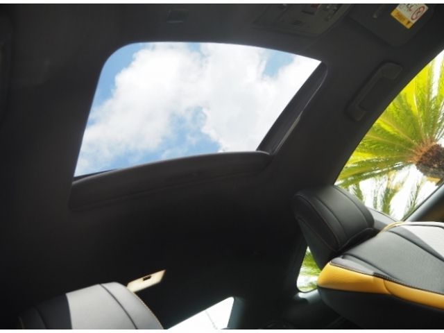 Lexus RC 2019-09 7346-10