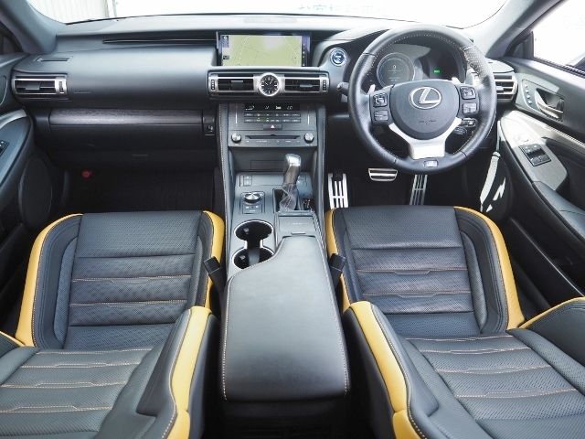 Lexus RC 2019-09 7346-11