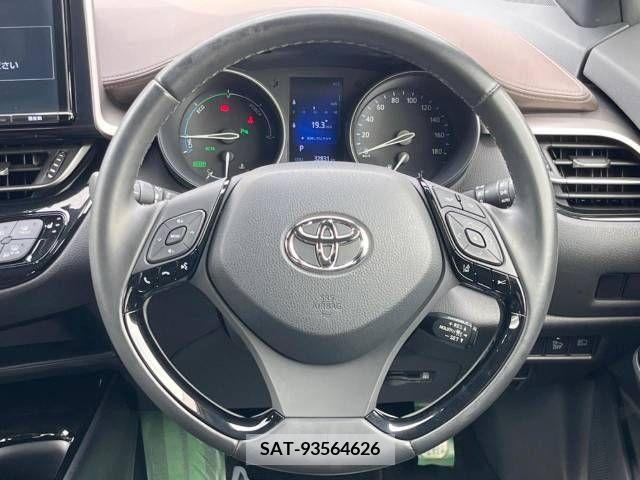 Toyota C-HR 2017-12 294971-12