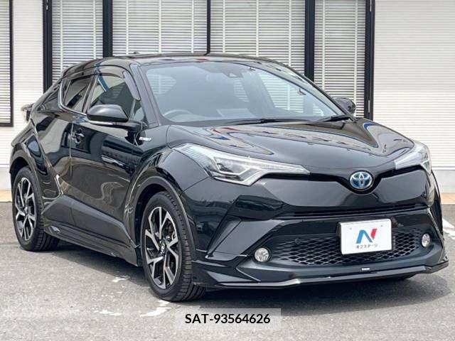 Toyota C-HR 2017-12 294971-17