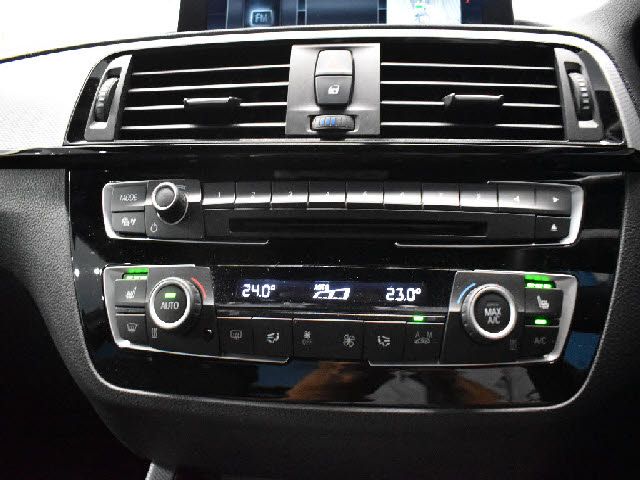 Bmw 2 SERIES 2017-10 24780-6