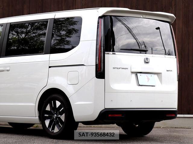 Honda STEP WGN 2022-07 286165-12