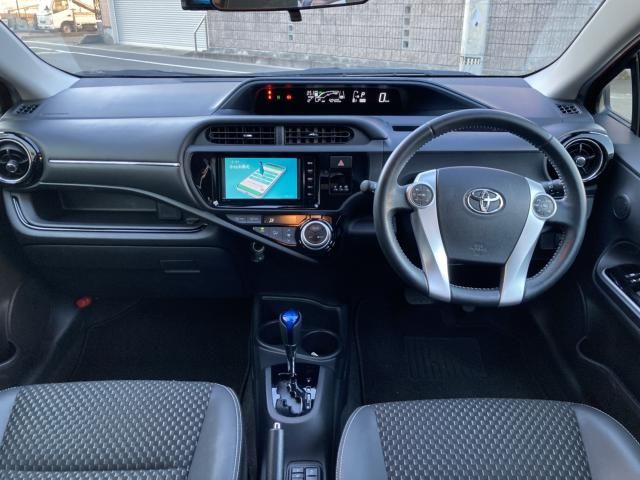 Toyota AQUA 2015-11 180505-1