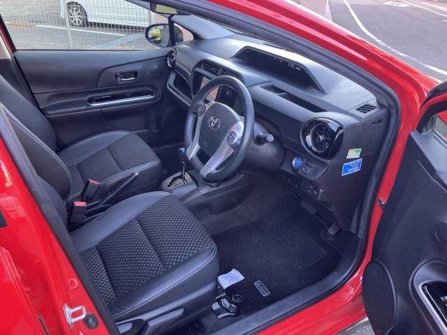 Toyota AQUA 2015-11 180505-4