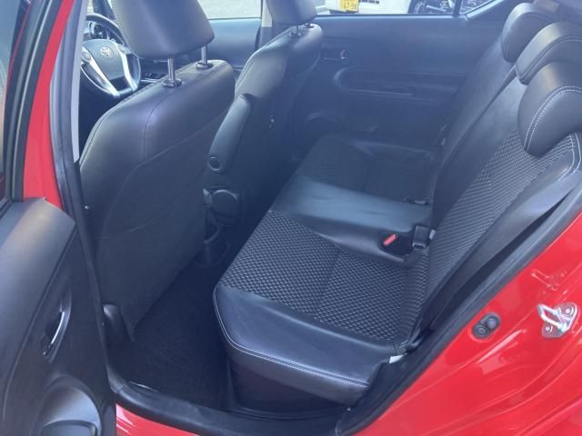 Toyota AQUA 2015-11 180505-11