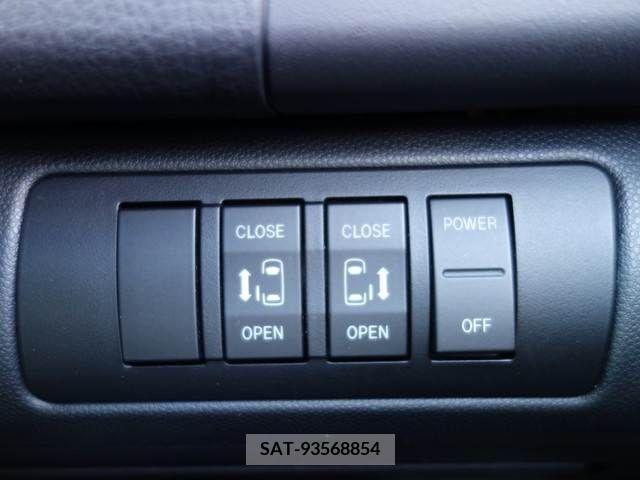 Mazda MPV 2010-08 200053-11