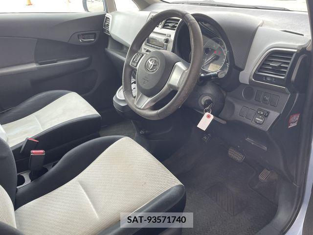 Toyota RACTIS 2010-12 282642-17