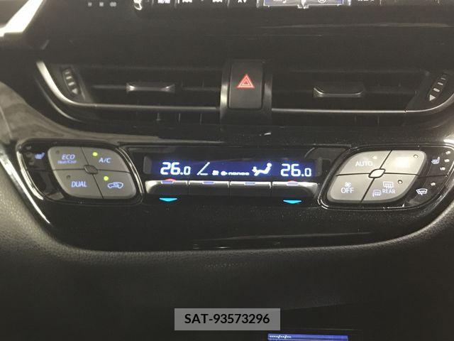 Toyota C-HR 2017-09 373185-22