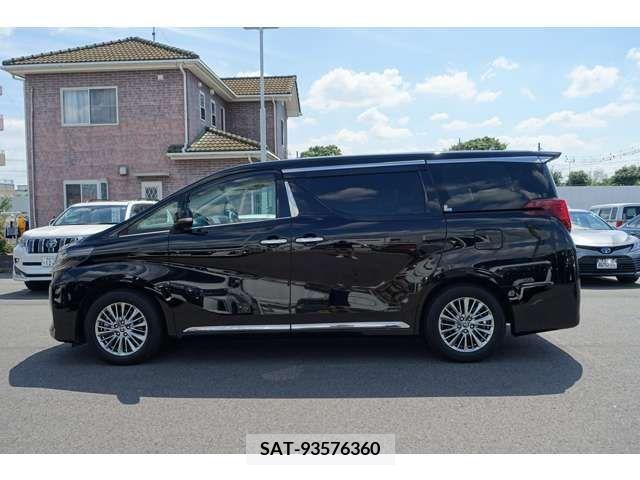 Toyota ALPHARD 2021-04 382555-3