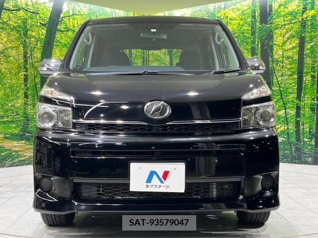 Toyota VOXY 2012-02 321330-14