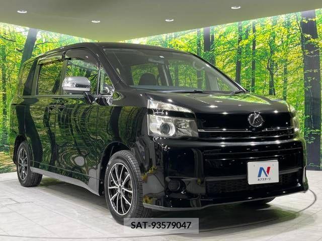 Toyota VOXY 2012-02 321330-16