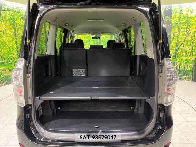 Toyota VOXY 2012-02 321330-10