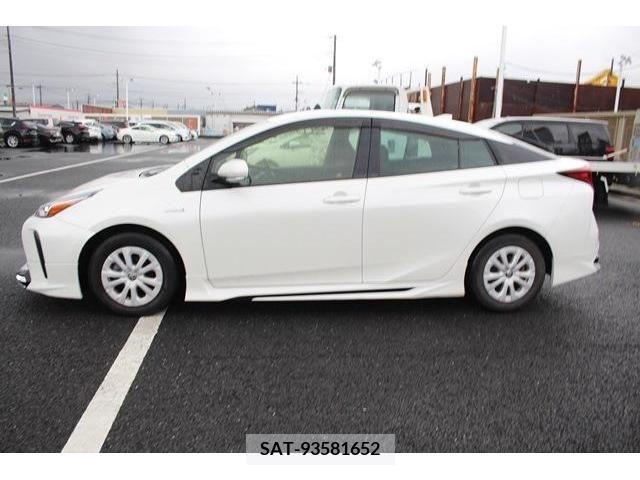 Toyota PRIUS 2020-03 282286-4