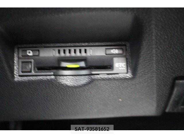 Toyota PRIUS 2020-03 282286-2