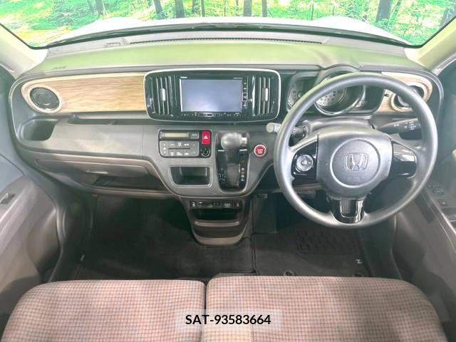 Honda N-ONE 2017-11 307589-1