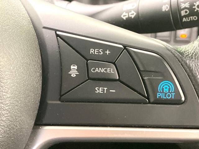 Nissan SERENA 2017-12 21664-7