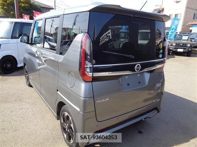 Nissan ROOX 2020-12 253868-4