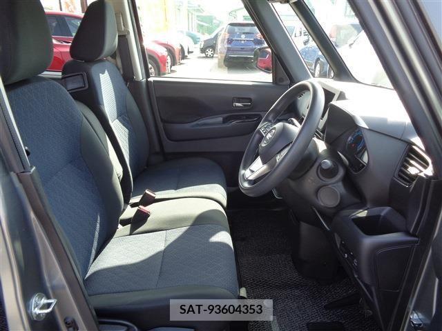 Nissan ROOX 2020-12 253868-11