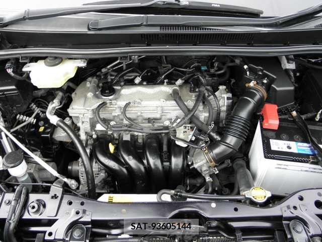 Toyota VOXY 2015-03 321696-4
