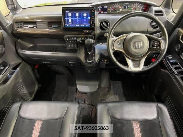 Honda N BOX CUSTOM 2017-09 278943-1
