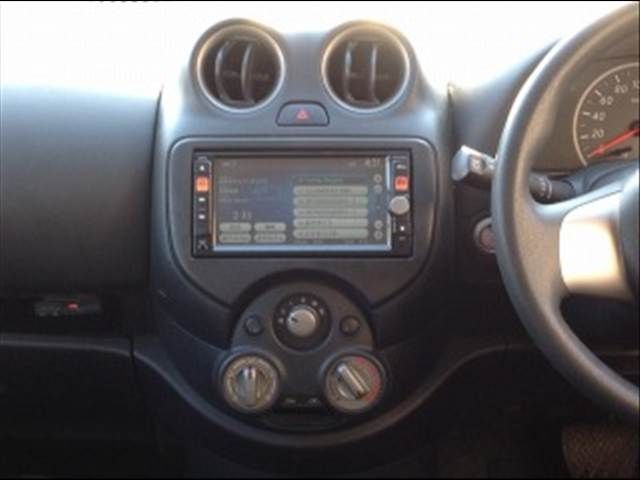 Nissan MARCH 2011-09 4068-9