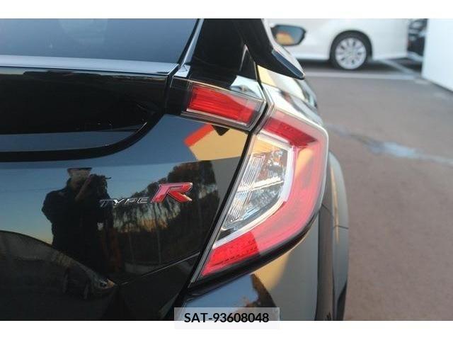 Honda CIVIC 2018-02 302705-10