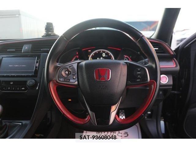 Honda CIVIC 2018-02 302705-14
