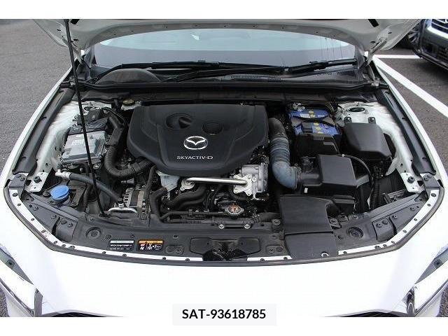 Mazda MAZDA3 2019-05 211235-19