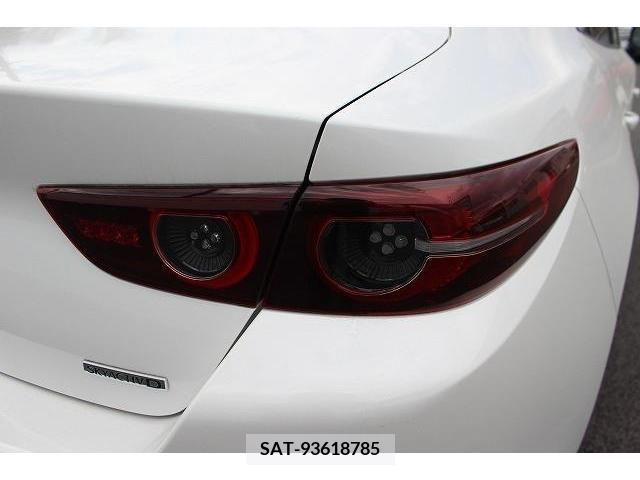 Mazda MAZDA3 2019-05 211235-11