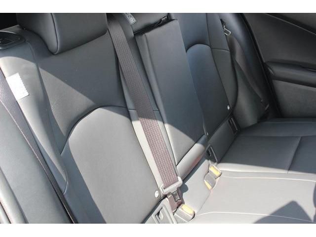 Lexus UX 2020-01 5025-15