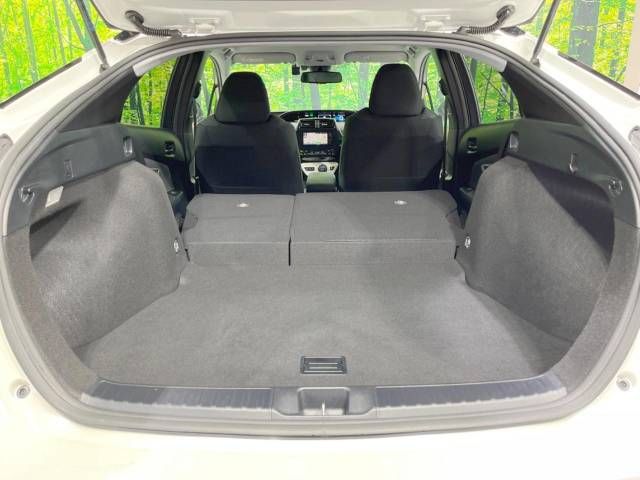 Toyota PRIUS 2016-03 19204-9